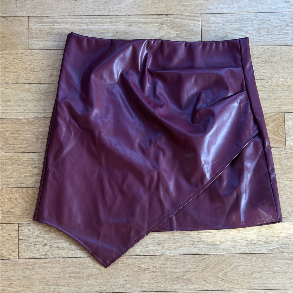 Micas NWT Chic Asymmetrical Burgundy Skirt